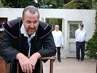 Der zerbrochne Krug